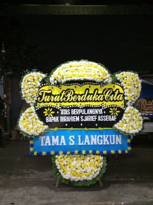 Papan Bunga Duka di Bantaragung