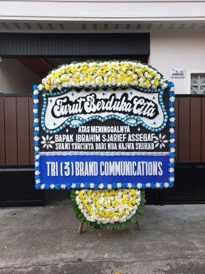 Papan Bunga Duka di Bantaragung